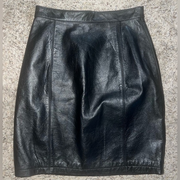 Vintage Maxima Wilson’s Leather skirt size 4 - Picture 1 of 4